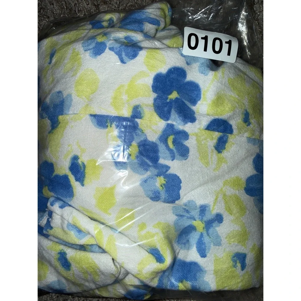 Abercrombie Kids Bubble Dress Girls 11/12 Blue Floral Excellent‎ Smocked Back